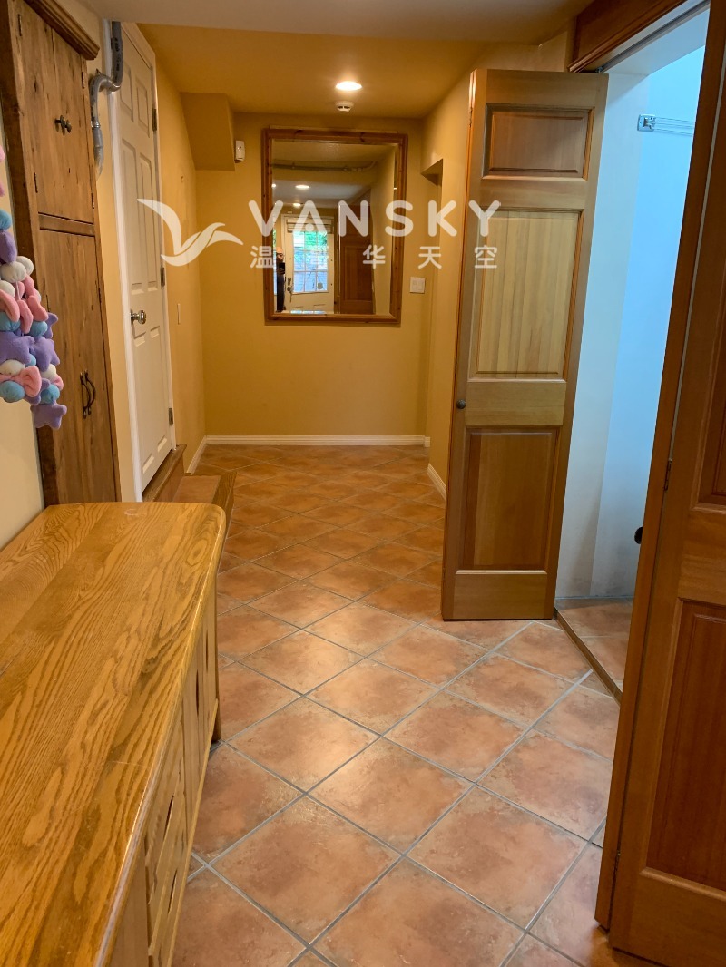 260604170033_Downstair hallway.jpg